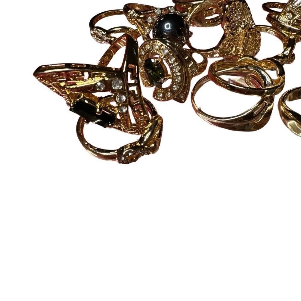 Rings  - Picture 12 of 16